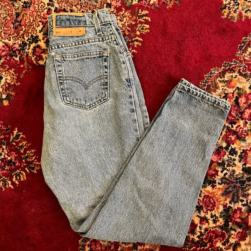 Vintage Levi's 550 Relaxed Fit Tapered Leg Jeans